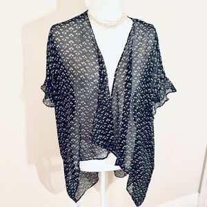 NWT BCBGeneration Sheer Cardigan/Kimono in Black with Small Design – Size XS/S ✨